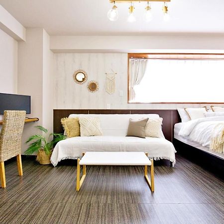 Tommy Condominium Wakasa 502 Наха Екстериор снимка