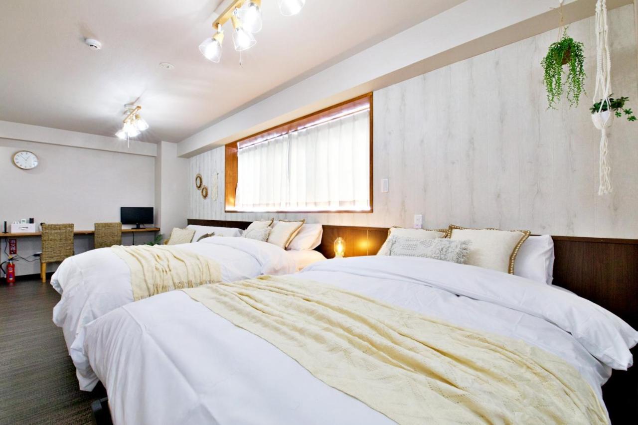 Tommy Condominium Wakasa 502 Наха Екстериор снимка